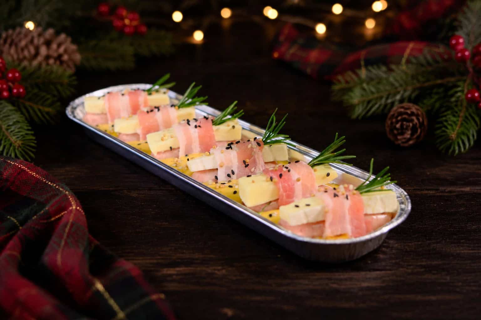 Honey Glazed Brie Blanket Bites